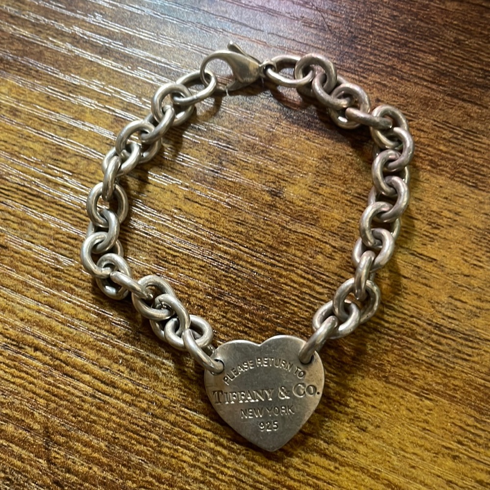 Tiffany & co Heart Tag Bracelet